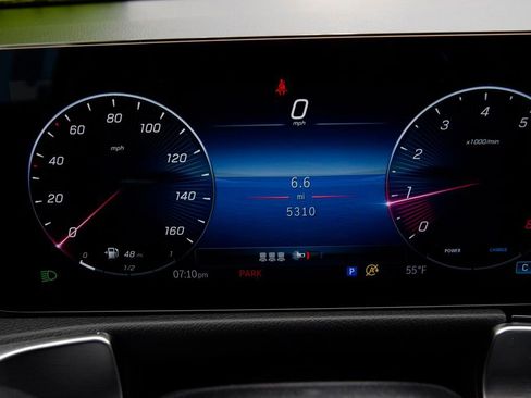 Used 2026 Mercedes-Benz GLB 250 image 26