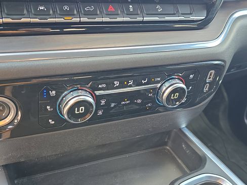 Used 2023 GMC Sierra 1500 SLT w/ SLT Premium Package image 25