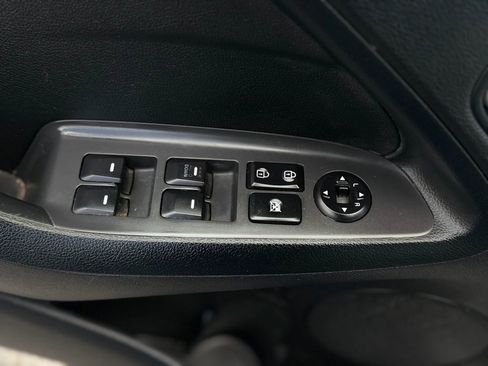 Used 2017 Kia Forte LX w/ LX Popular Package FWD image 30