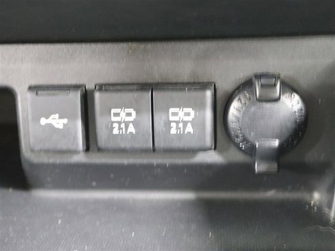 Used 2021 Toyota Highlander XSE image 40