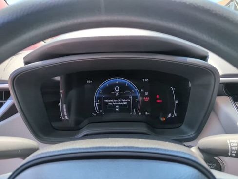 Used 2026 Toyota Corolla LE w/ LE Premium Package FWD image 19
