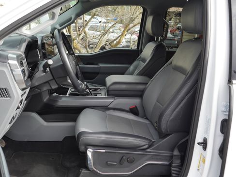 Certified 2023 Ford F150 Lariat image 3