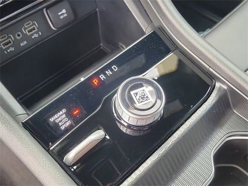 New 2025 Jeep Grand Cherokee L Limited image 30