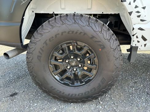 Used 2024 Ford F150 XLT w/ Equipment Group 302A MID AWD/4WD image 21