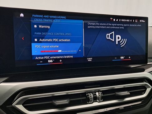 Used 2024 BMW M2 w/ Lighting Package image 36