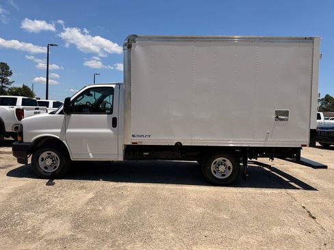New 2026 Chevrolet Express 3500 w/ Power Convenience Package RWD image 2