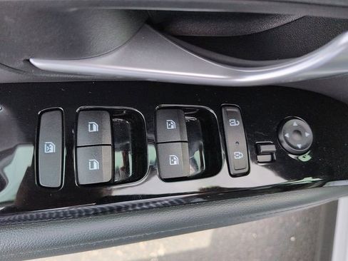 Used 2022 Hyundai Santa Cruz Limited image 15