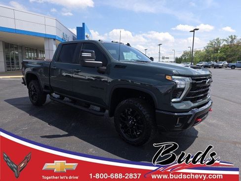 Used 2025 Chevrolet Silverado 3500 LT w/ Trail Boss Package AWD/4WD image 1