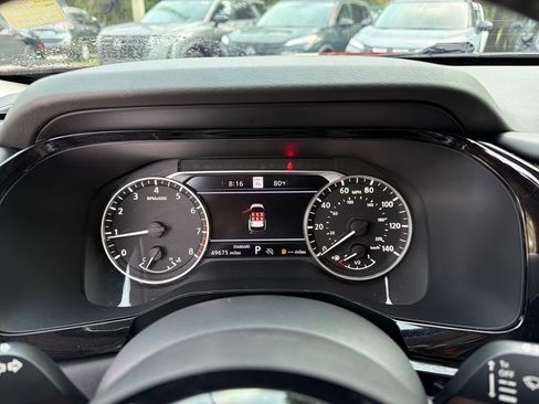 Used 2022 Nissan Pathfinder SL FWD image 22