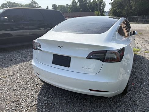 Used 2019 Tesla Model 3 Long Range AWD/4WD image 4