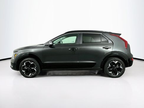 Used 2024 Kia Niro Wind w/ Wind Preserve Package FWD image 4