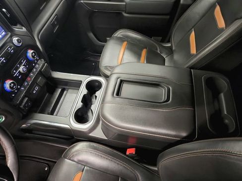 Used 2022 GMC Sierra 2500 AT4 AWD/4WD image 24