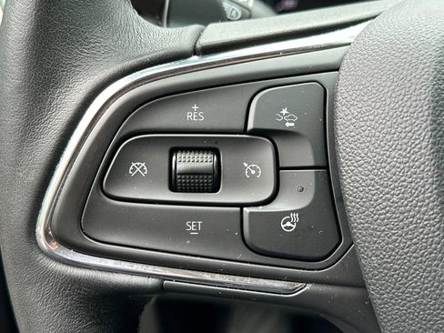 Used 2023 Buick Envision Essence AWD/4WD image 23