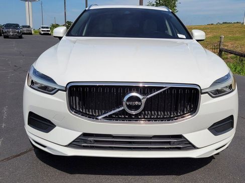 Used 2020 Volvo XC60 T6 Momentum w/ Protection Package image 2