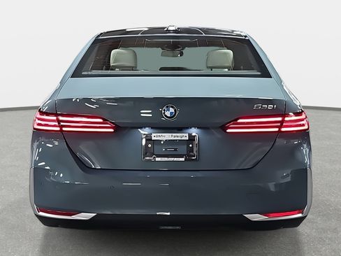 New 2026 BMW 530i w/ Premium Package image 6