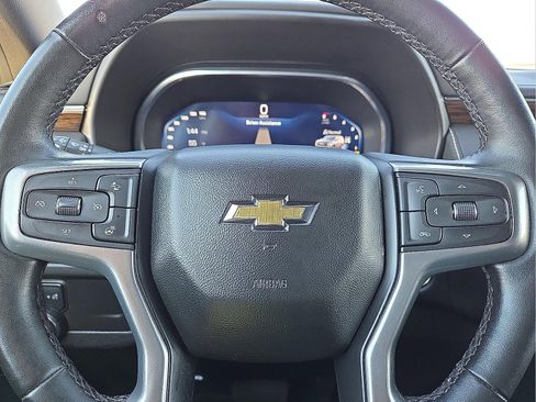 Certified 2023 Chevrolet Suburban Premier image 24