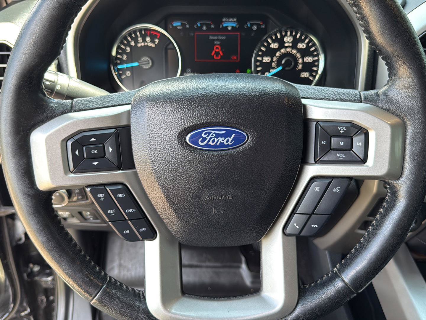Used 2020 Ford F150 Lariat w/ Equipment Group 502A Luxury AWD/4WD image 16