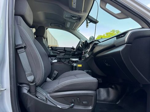 Used 2020 Chevrolet Tahoe 2WD image 28