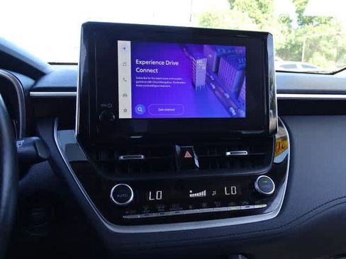 Certified 2025 Toyota Corolla Cross XLE w/ Convenience Package FWD image 28