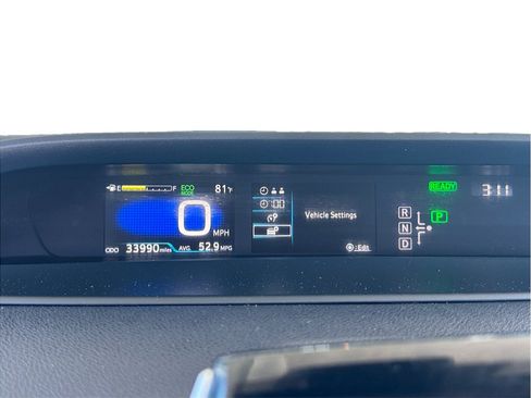 Used 2016 Toyota Prius Four Touring w/ Premium Convenience Package FWD image 15