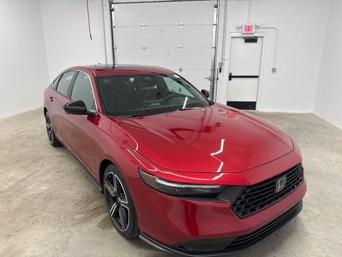 Certified 2024 Honda Accord Sport image 3