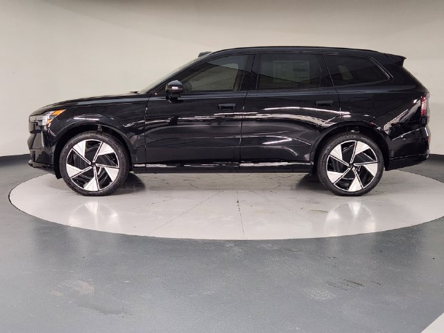 Used 2025 Volvo EX90 Plus AWD/4WD image 5