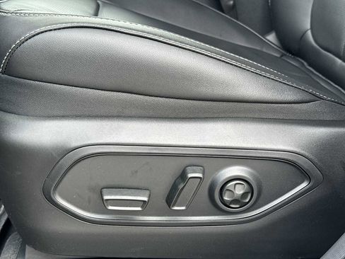 New 2025 Jeep Grand Cherokee Limited w/ Luxury Tech Group II image 14