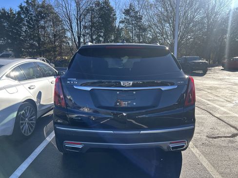 Used 2021 Cadillac XT5 Premium Luxury image 4