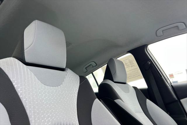 Certified 2017 Toyota Prius Prime Plus w/ Carpet Mat Package FWD image 17