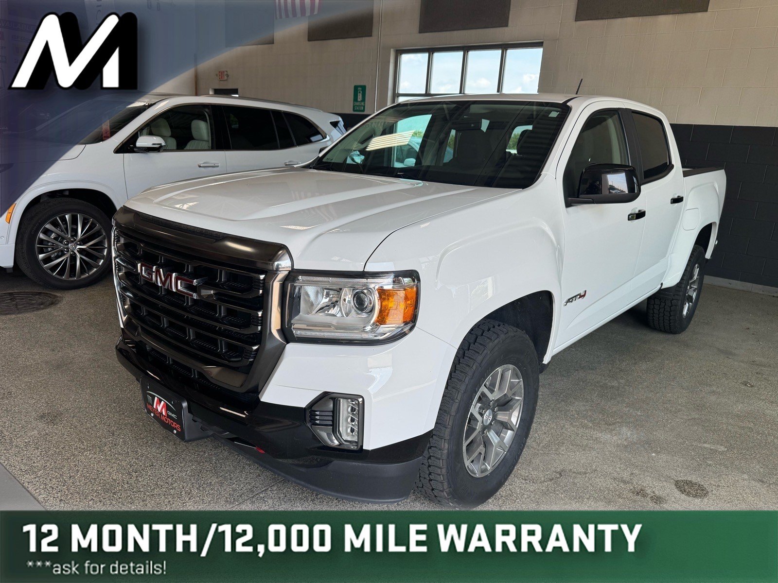 Used 2022 GMC Canyon AT4 w/ Trailering Package AWD/4WD image 1