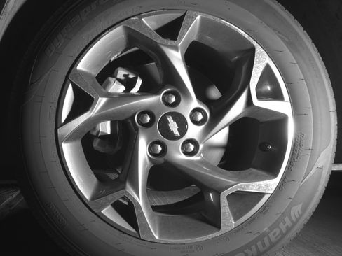 Used 2025 Chevrolet Trax LT w/ LT Convenience Package image 12