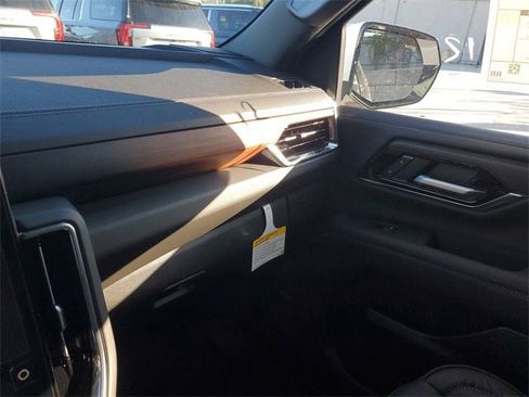 New 2026 GMC Yukon XL Denali image 25