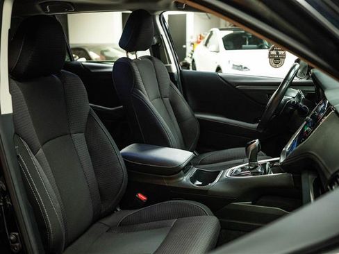 Used 2025 Subaru Outback Premium image 15