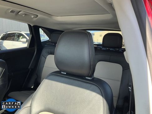 Used 2021 Ford Escape Titanium w/ Titanium Elite Package image 18