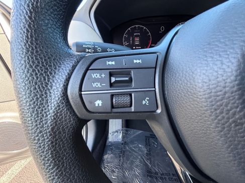Used 2026 Honda HR-V LX image 24