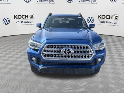 Used 2016 Toyota Tacoma TRD Off-Road w/ Towing Package image 2