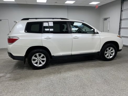 Used 2013 Toyota Highlander Plus image 13