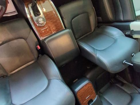 Used 2019 INFINITI QX80 Luxe image 11