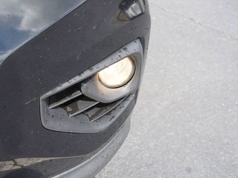 Used 2020 Nissan Pathfinder Platinum image 12