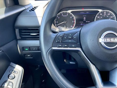 Used 2024 Nissan Sentra SV w/ Trunk Package FWD image 23