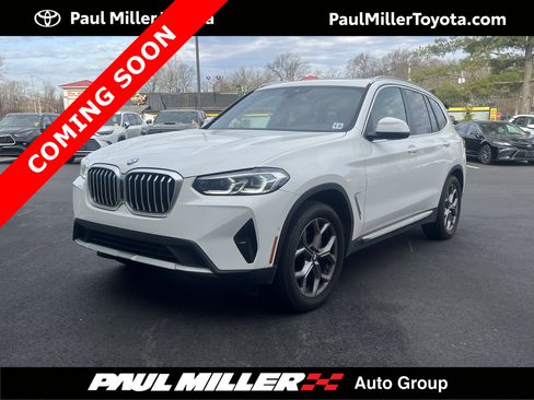 Used 2024 BMW X3 xDrive30i w/ Convenience Package image 1