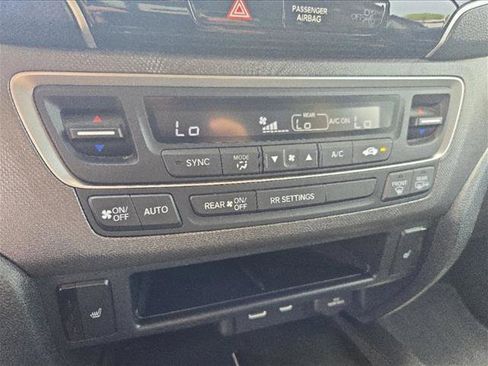 Used 2025 Honda Ridgeline RTL image 15