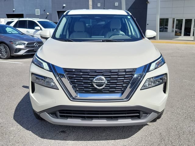 Certified 2021 Nissan Rogue SV FWD image 6