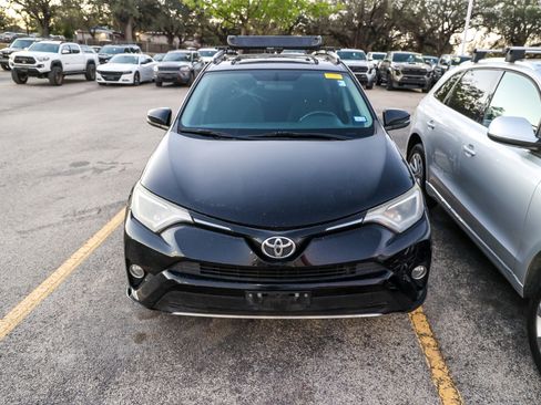 Used 2016 Toyota RAV4 XLE image 5