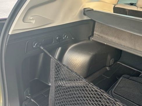 Used 2020 Subaru Forester Limited image 15