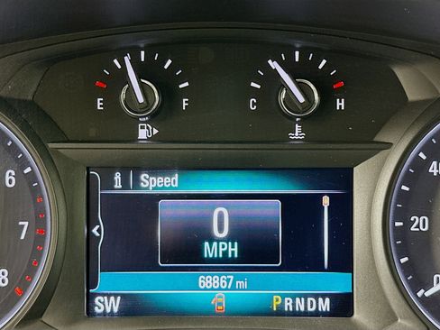 Used 2018 Buick Encore Preferred image 19