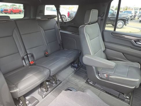 New 2026 GMC Yukon XL Elevation w/ Elevation Premium Package AWD/4WD image 32