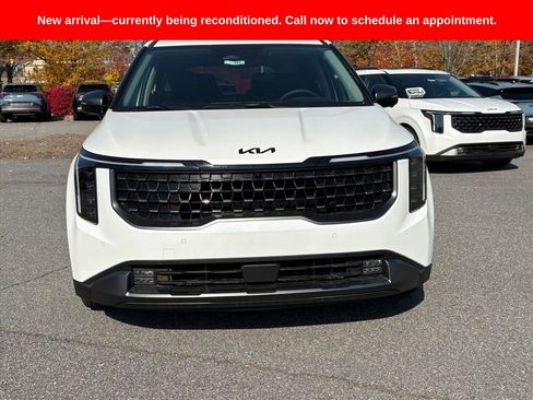 Used 2026 Kia Carnival SX Prestige image 2