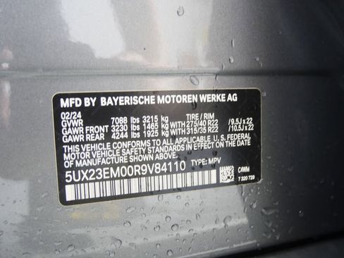 Certified 2024 BMW X7 xDrive40i w/ Executive Package AWD/4WD image 28