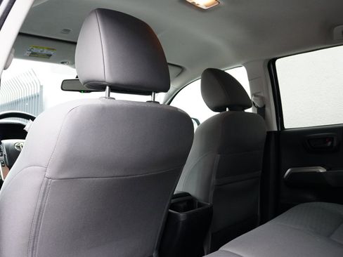 Used 2021 Toyota Tacoma SR5 image 12